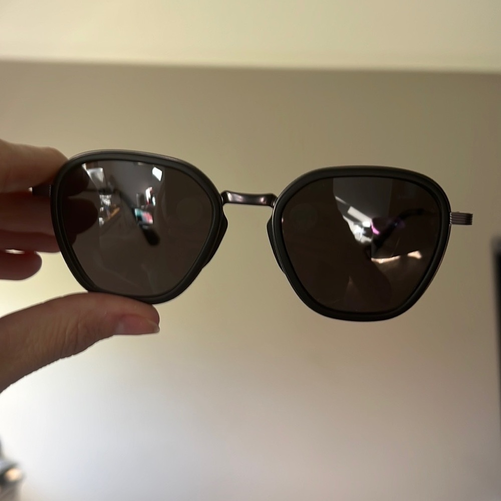 NWOT Sunski sunglasses